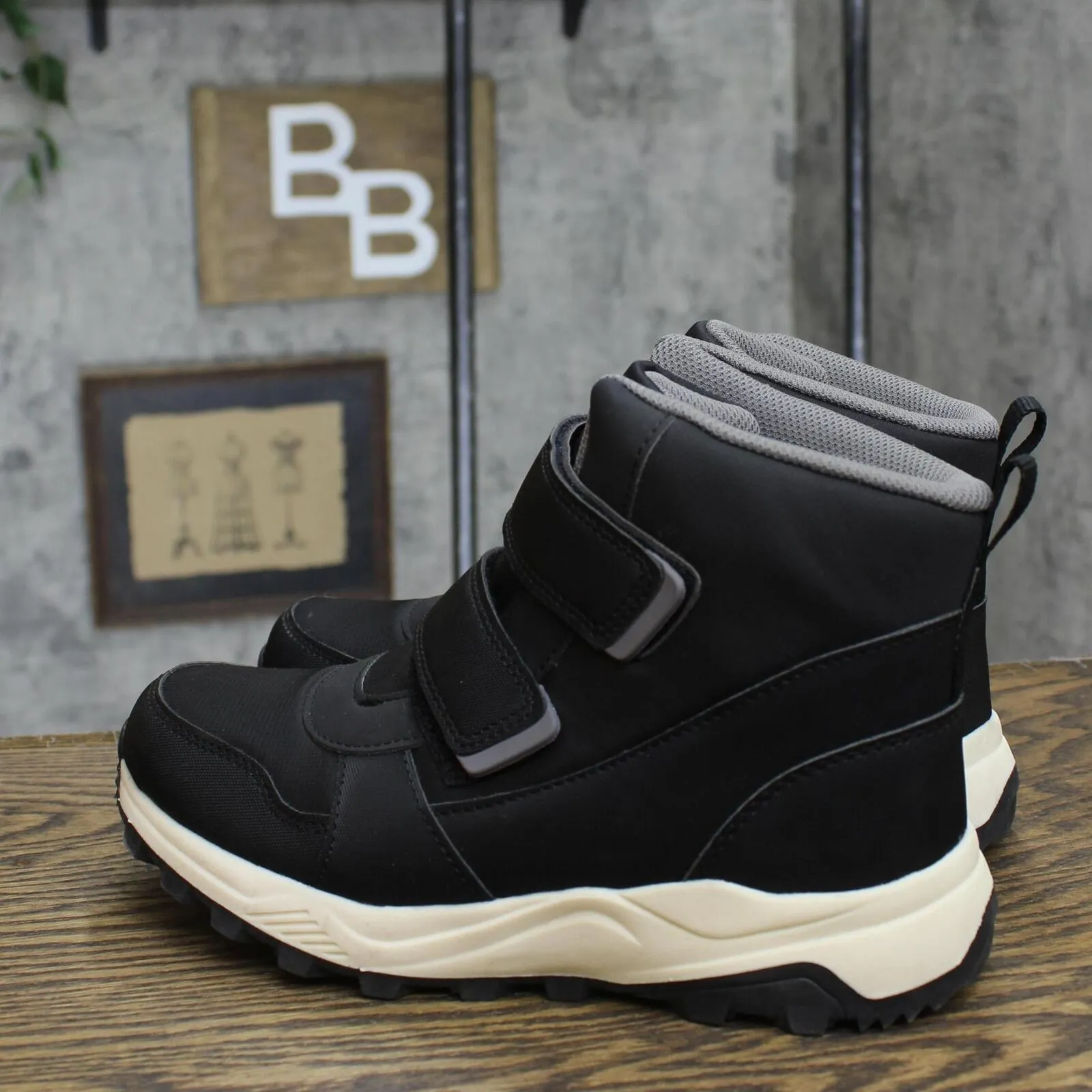 All In Motion Boys' Arrow Hiker Winter Boots AD524 Jet Black 4