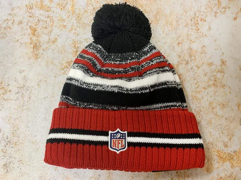 Atlanta Falcons NFL 2021-2022 New Era Sport Knit On Field Beanie