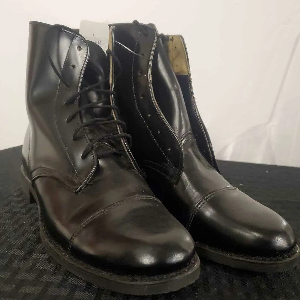 Black Patent Lace up Boots 6 1/2