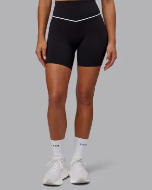 Contrast Mid Length Short Tights - Black-White