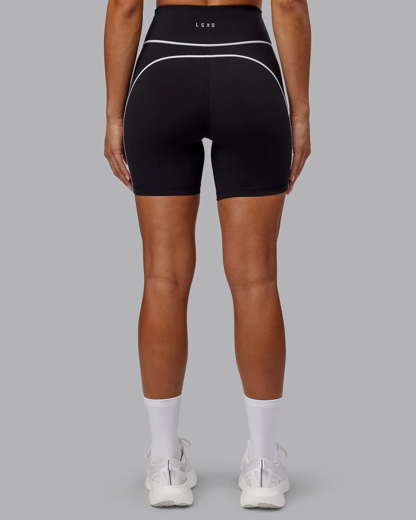 Contrast Mid Length Short Tights - Black-White