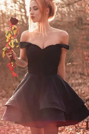 Elegant Off Shoulder Above Knee Black Homecoming Party Dress OHM049