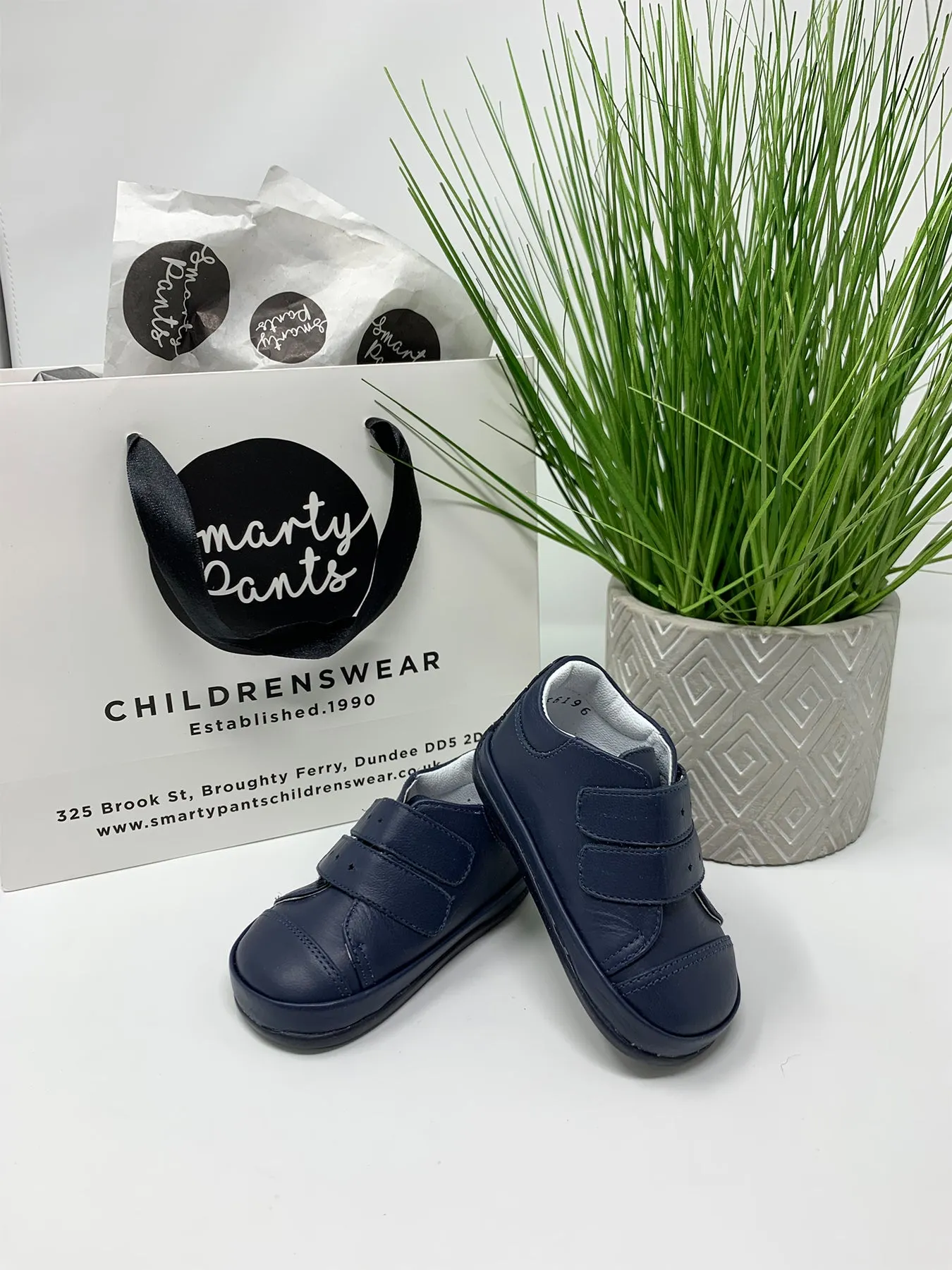 Jack Navy Velcro Trainer