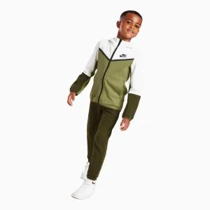 Kid's Sportswear Tech Fleece Outfit