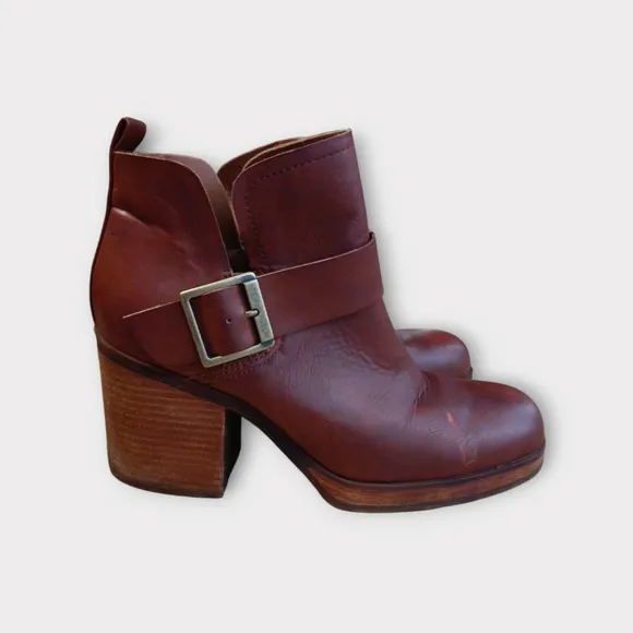 🤎KORKS KARI BOOTIES WOMEN'S SIZE 10 BROWN HEEL SIDE BUCKLE SQUARE TOE BO