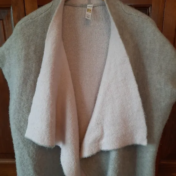 Lole Freddie Riverstone Two Tone gray blush pink wool blend sleeveless cardigan
