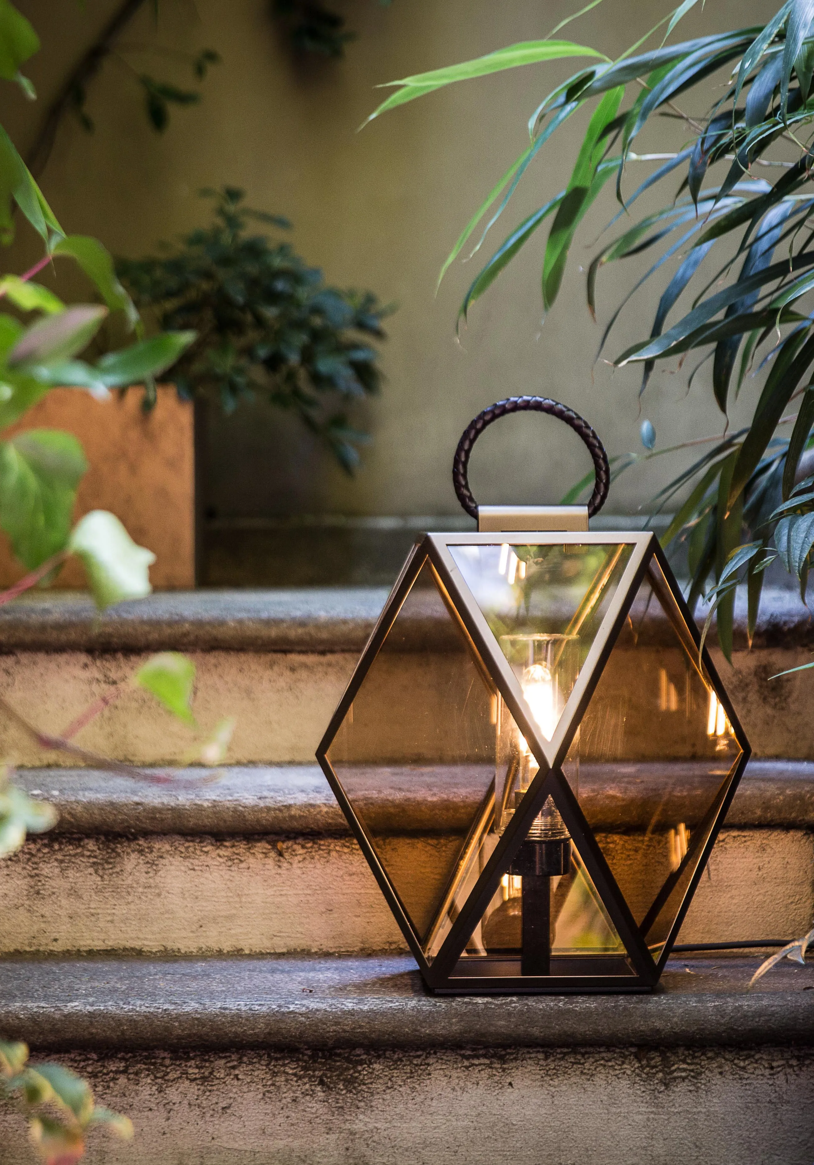 Muse Lantern Outdoor