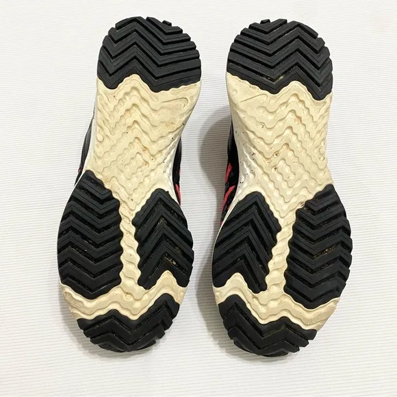 Nike ACG React Terra Gobe Sneakers Bright Crimson
