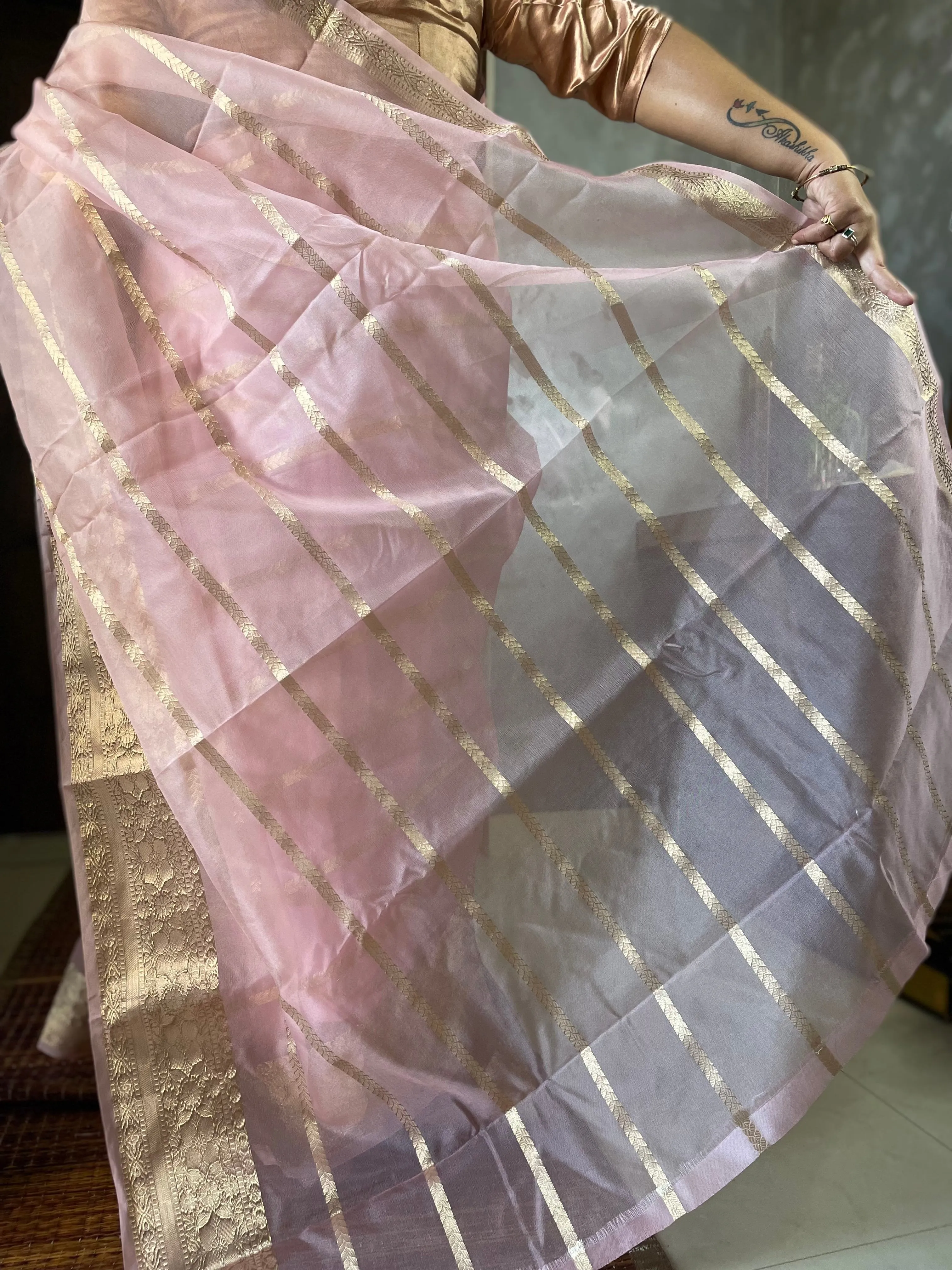Pretty Peach Banarasi Kora Silk Elegant Saree