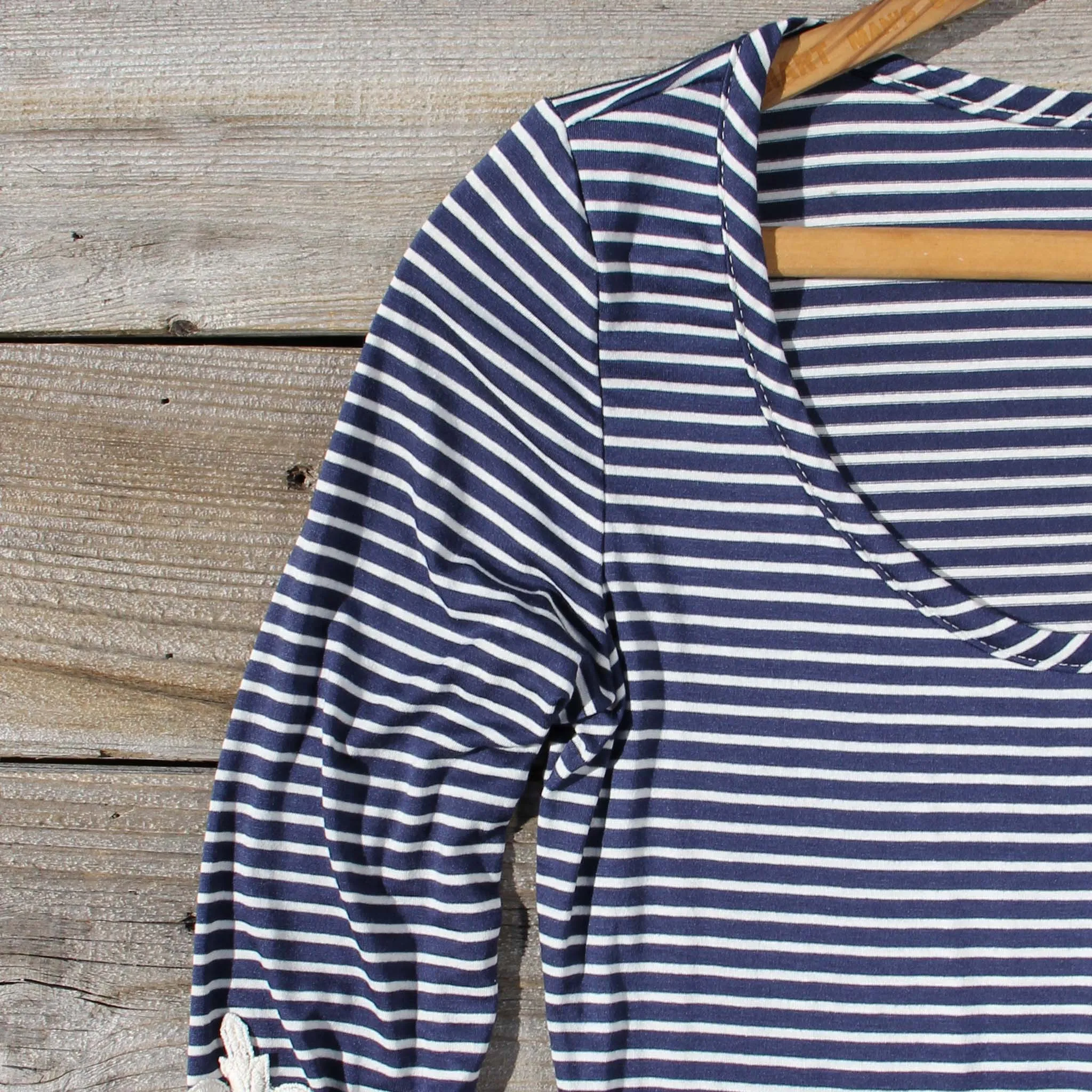 Sleepy Creek Lace Tee in Navy