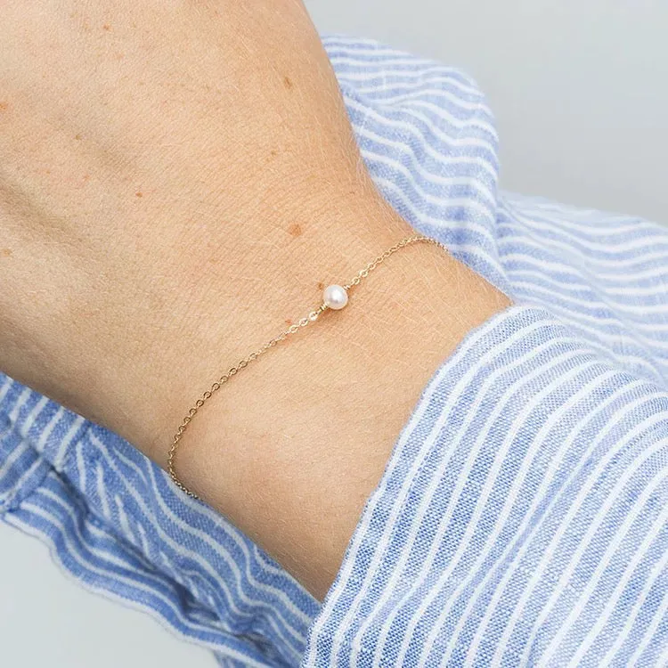 Small Pearl Necklace & Bracelet Set
