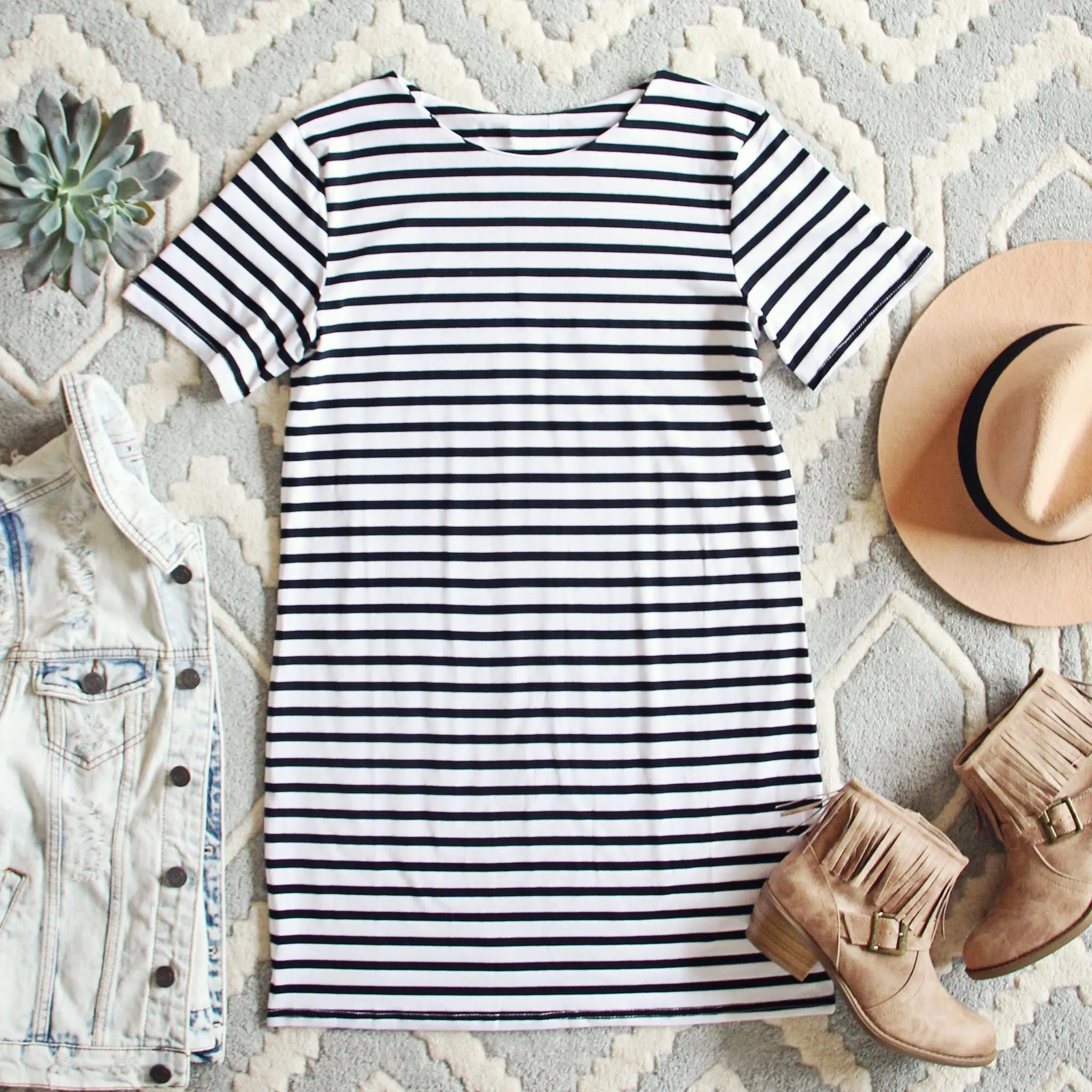 Sweet & Basic Stripe Dress