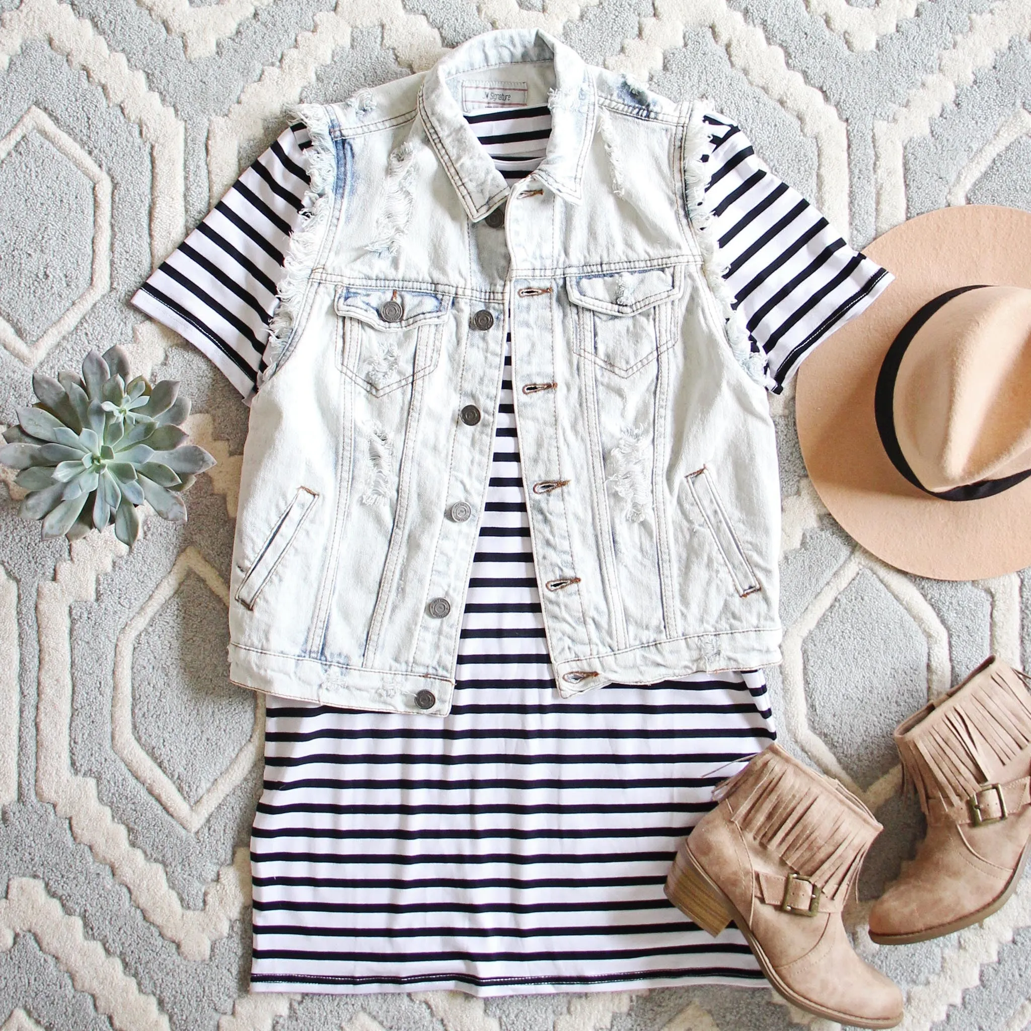 Sweet & Basic Stripe Dress