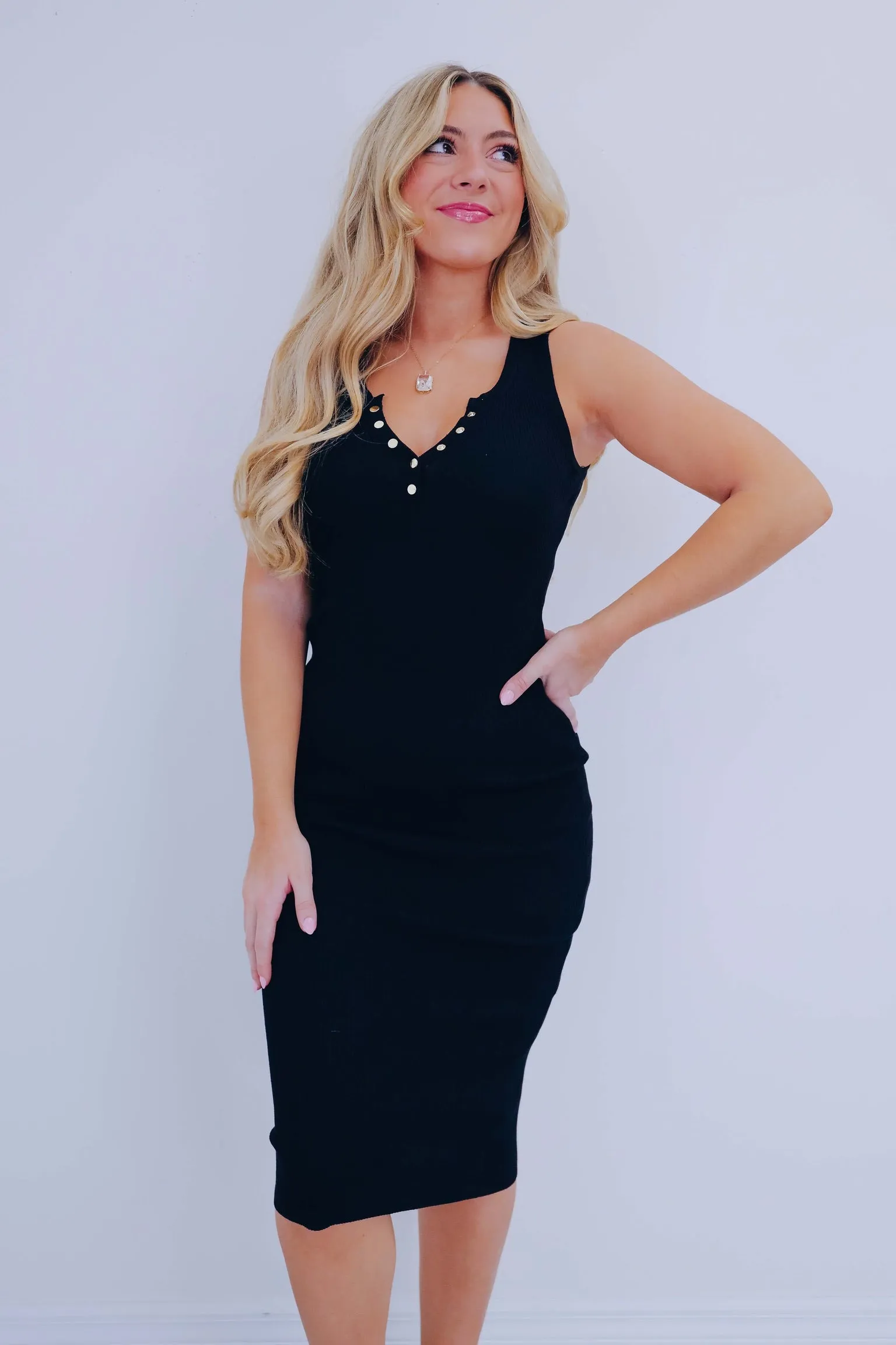 Tantalizing Body-Con Midi Dress - Black