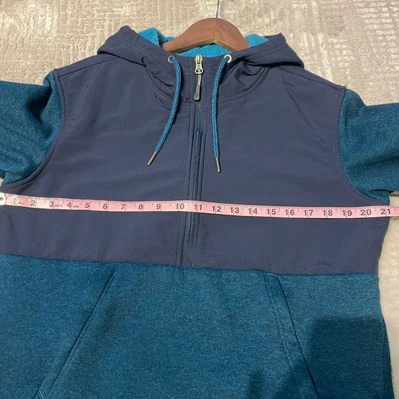 The North Face Tech Sherpa Hoodie 1/2 zip hooded fleece jacket women’s Large