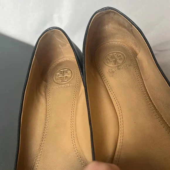 Tory Burch Chelsea Cap-Toe Navy Blue Ballet Flats with Gold Logo Size 7