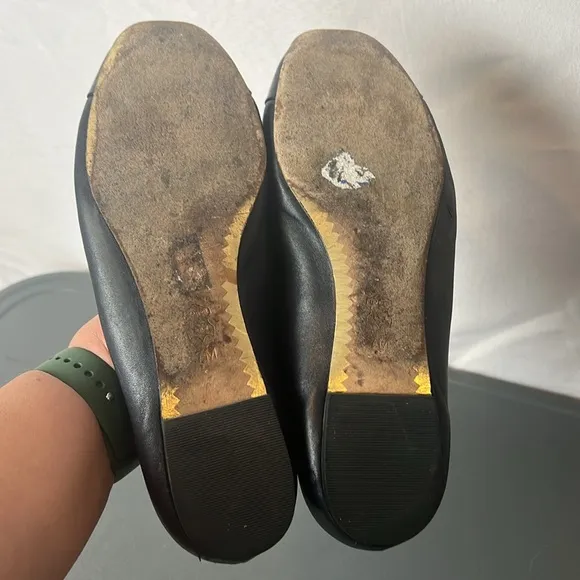 Tory Burch Chelsea Cap-Toe Navy Blue Ballet Flats with Gold Logo Size 7