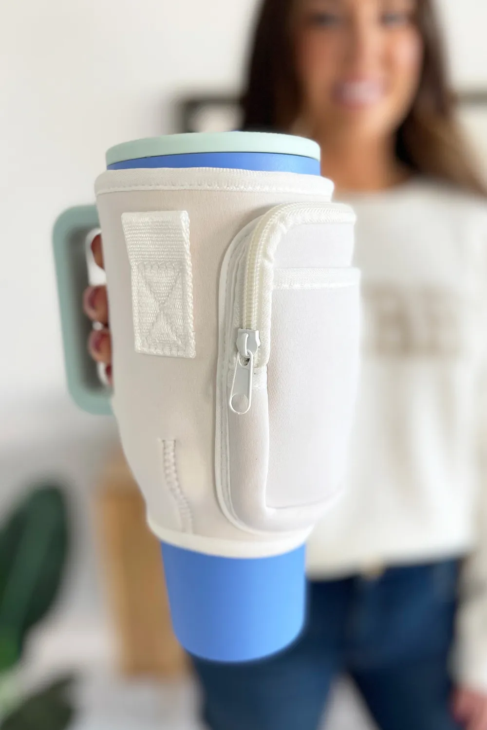 Traveler Sleeve