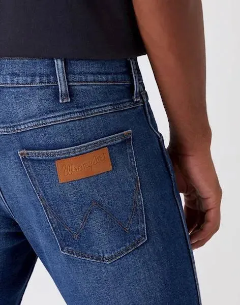 Vaqueros Regular Greensboro Hard Edge