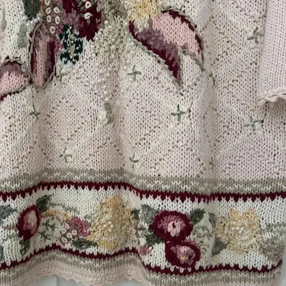 Vintage Tiara International Embroidered Holiday Sweater (Size M)