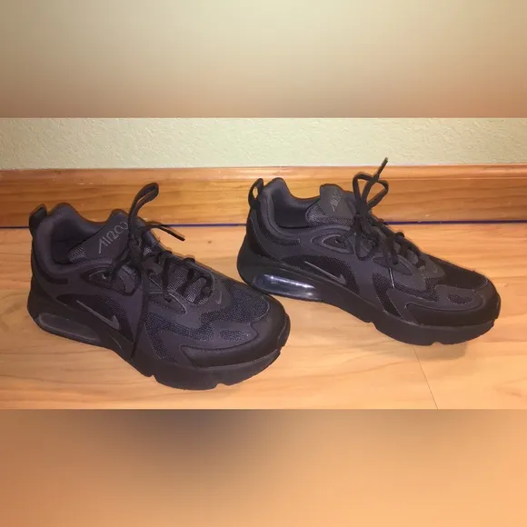 Youth Nike Air Max 200 Black Sneakers 7Y